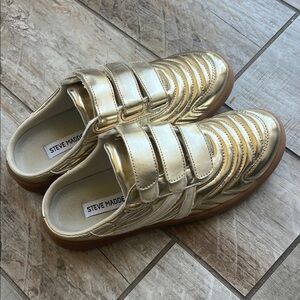 Steve Madden Adult Shiny Gold Sneakers